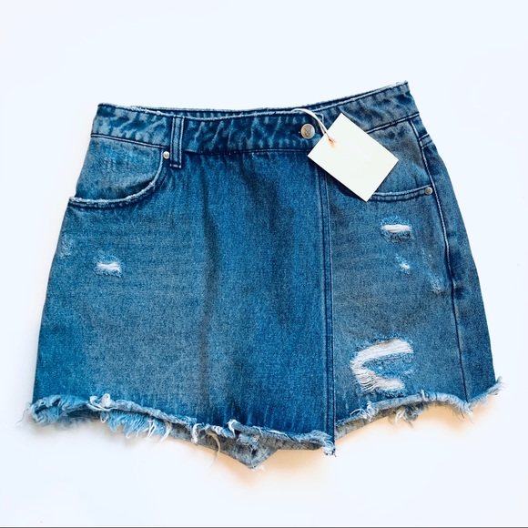 MINKPINK Dresses & Skirts - NWT MinkPink Denim Skorts (Skirt + Short)